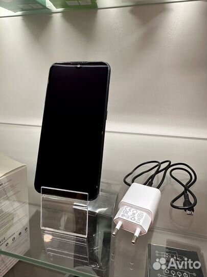 Samsung Galaxy A01, 2/16 ГБ