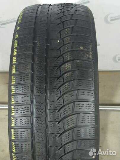 Nokian Tyres WR A4 225/55 R17 101V