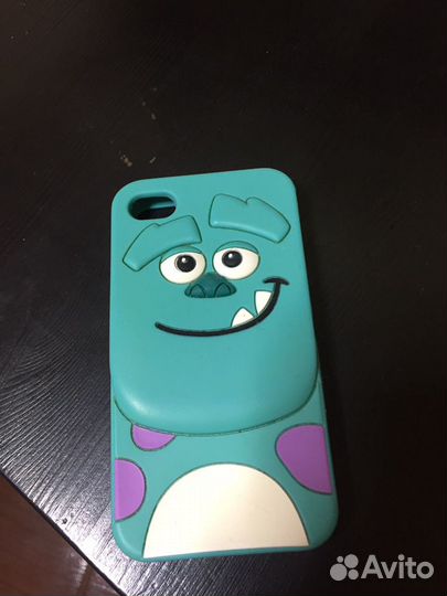 Чехлы на iPhone 4 и 4s