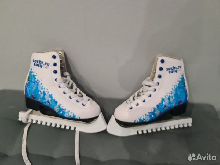Коньки фигурные детские 33 размер