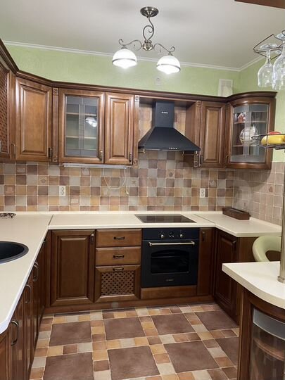 2-к. квартира, 78 м², 7/10 эт.