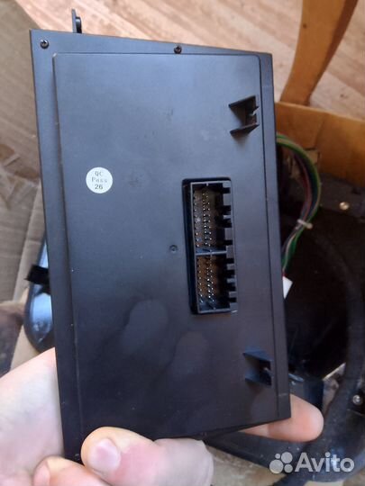 Дисплей и провода Renault fluence, megane 3