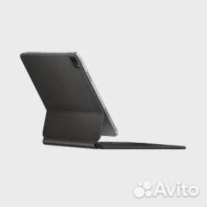 Клавиатура Apple Magic Keyboard для iPad Pro 11