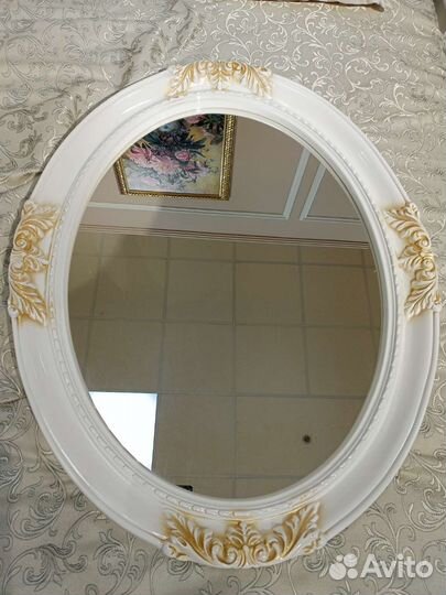 Зеркало настенное новое