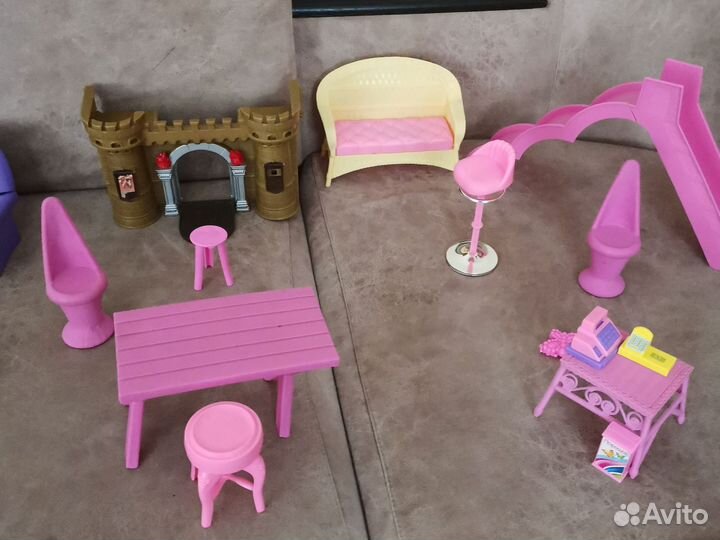 Набор кукол барби и мебель