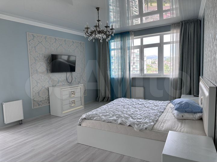 2-к. квартира, 70 м², 17/21 эт.