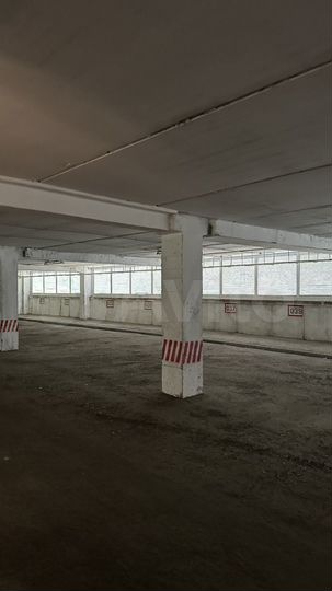 Машиноместо, 24 м²