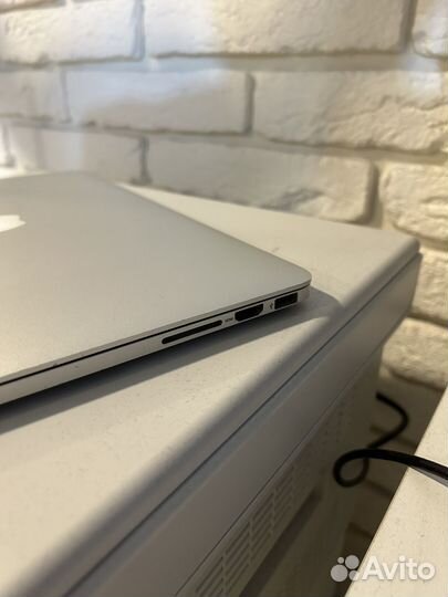Apple MacBook Pro 13 / 2015г