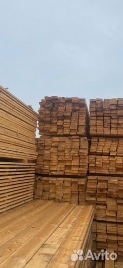 Обрезная доска 40х100х6000 из сосны