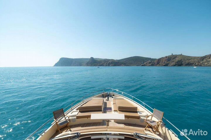 Аренда элитной яхты Ferretti Altura 21 метр
