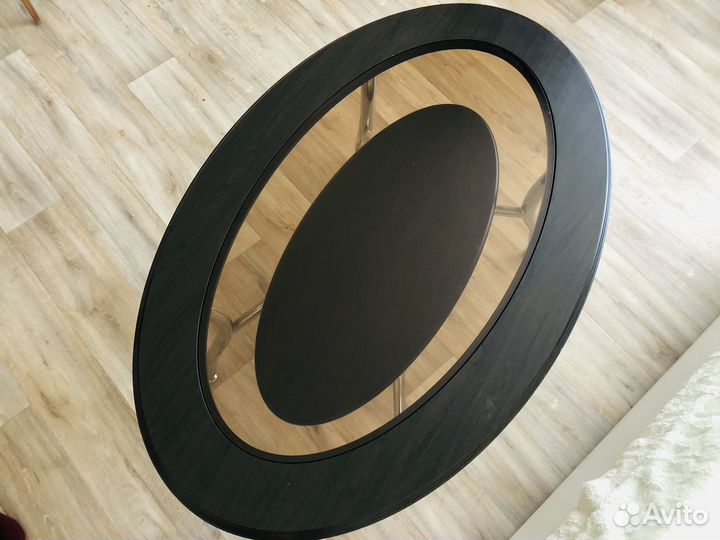 Стол журнальный стеклянный