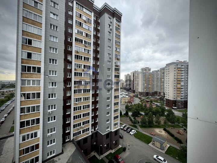 2-к. квартира, 65 м², 9/18 эт.