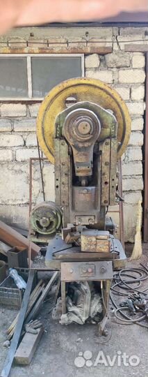 Пресс кривошипный