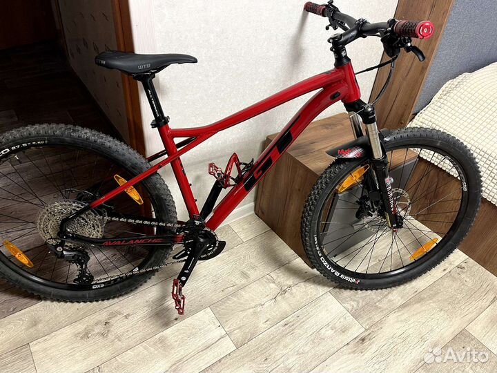 Велосипед gt avalanche elite