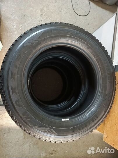 Maxxis Premitra Ice Nord NS5 (5 SUV) 215/65 R16 98T