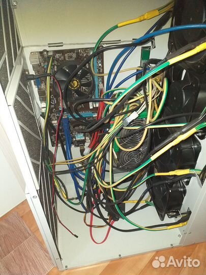 Корпус майнинг фермы Cold case home 8