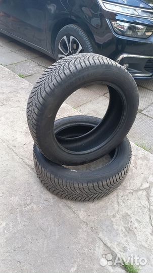 Goodyear Vector 4Seasons Gen-3 205/55 R17 95V