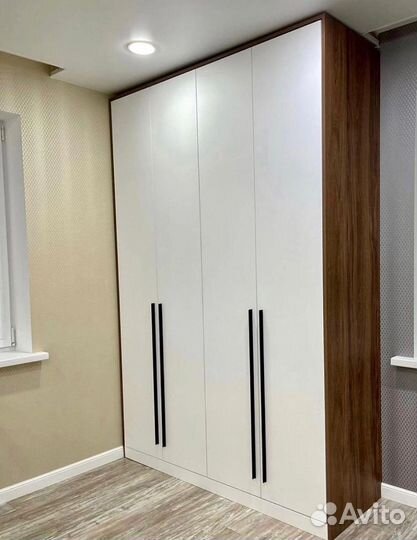 Шкаф распашной с фабрики