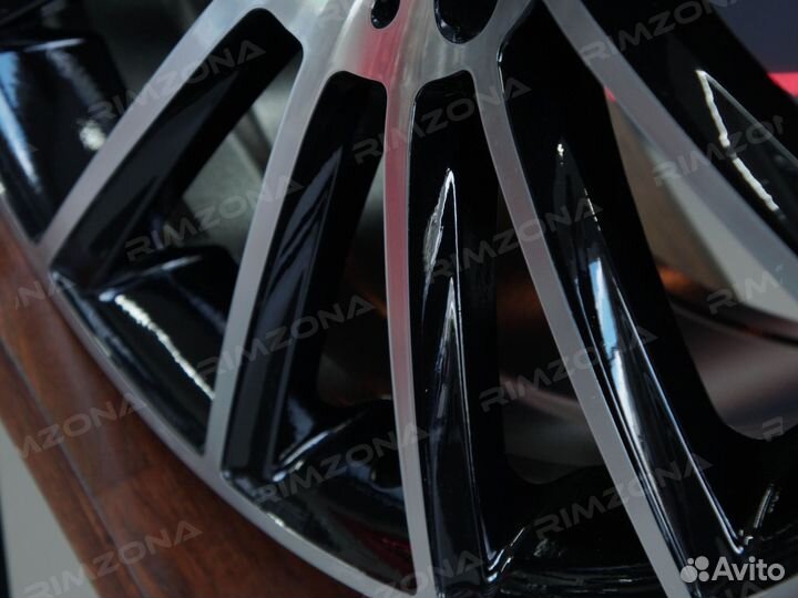 Литые диски R18 на Mercedes. Арт1408