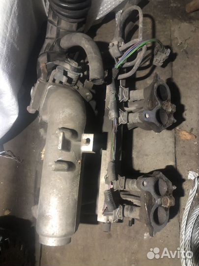 Продам ресивер с форсунками ваз 2110-2114