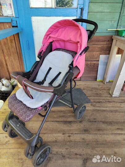 Прогулочная коляска