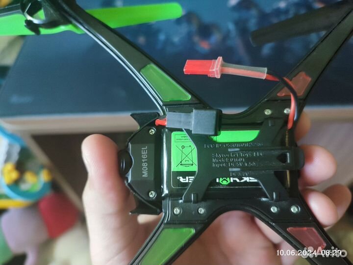 Квадрокоптер Sky Viper