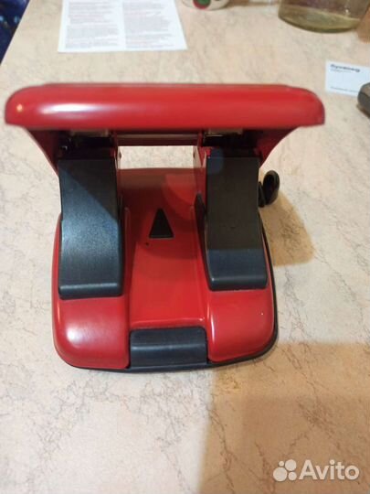 Дырокол SAX 518