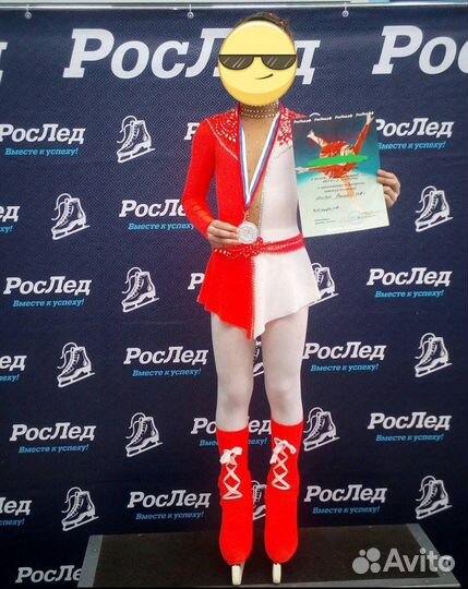 Платье для фигурного катания