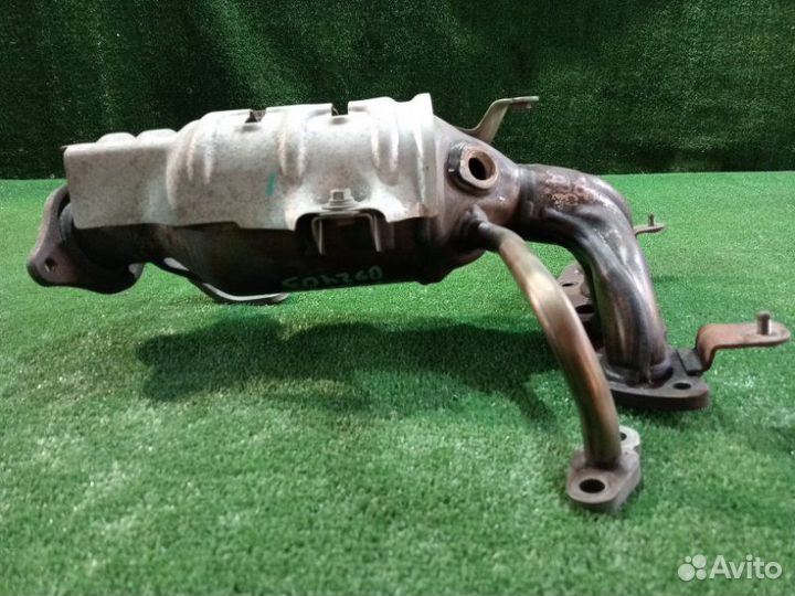 Выпускной коллектор Toyota Vitz NSP135 1NR-FE 2011