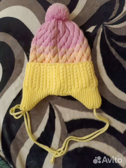 Шапка демисезон для девочки. Р. 50-52