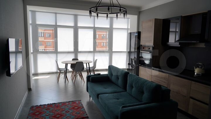 2-к. квартира, 98 м², 10/12 эт.