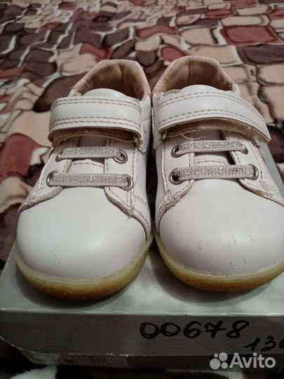 Кроссовки детские 21р