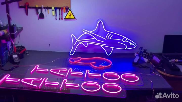 Неоновая вывеска на заказ