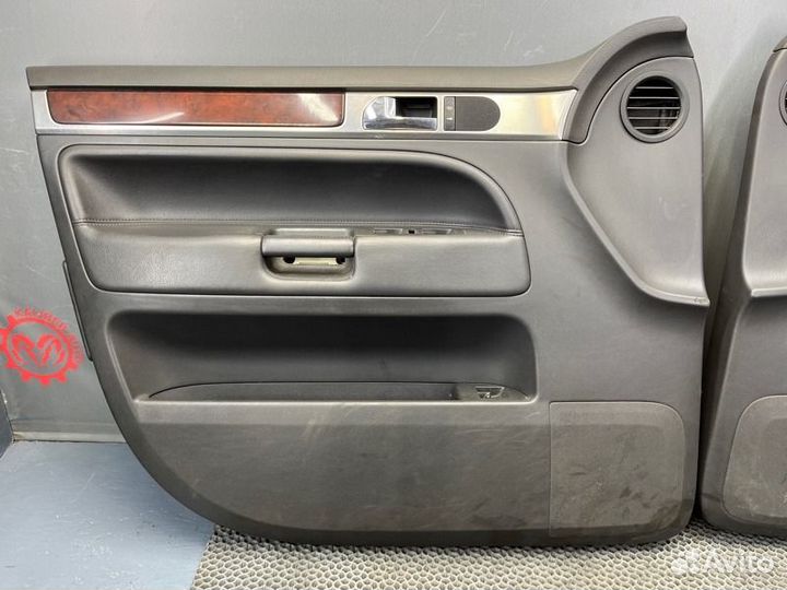 Обшивка двери комплект Volkswagen Touareg 7LA 2.5