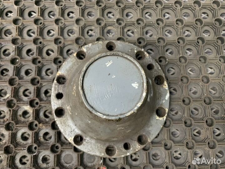 Крышка ступицы задней