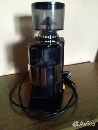 Профессиональная кофемолка obel milano junior