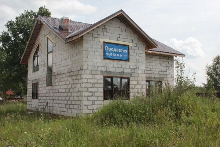 Дом 178 м² на участке 6 сот.
