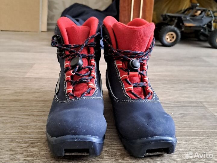 Лыжные ботинки rossignol детские размер 33