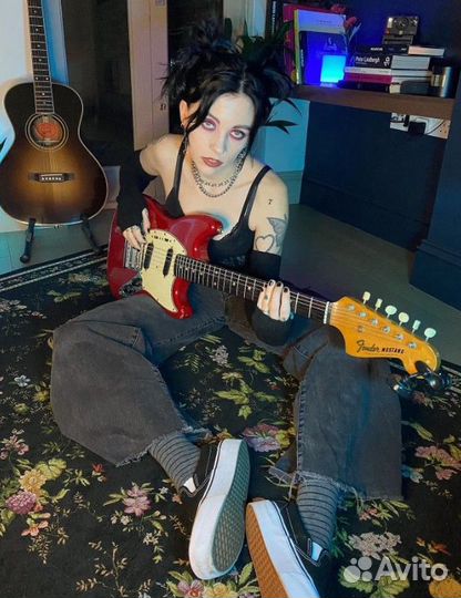 Электрогитара (Electro Guitar)
