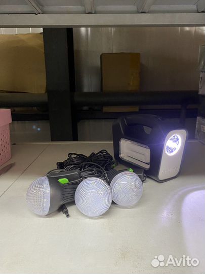 Автономная солнечная система освещения / фонарь