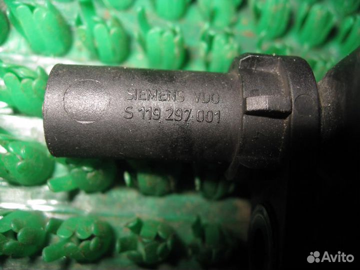 Датчик положения коленвала Renault Megane 2 (LM0C