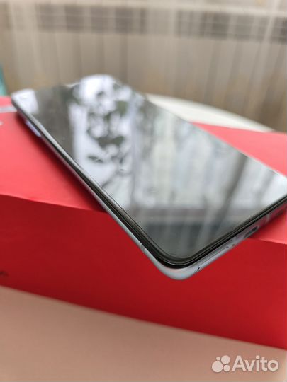 OnePlus 9R, 8/256 ГБ