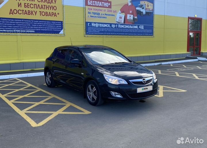 Opel Astra 1.6 МТ, 2012, 133 000 км