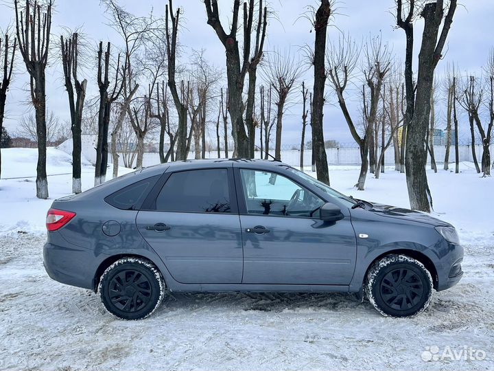 LADA Granta 1.6 МТ, 2019, 130 000 км