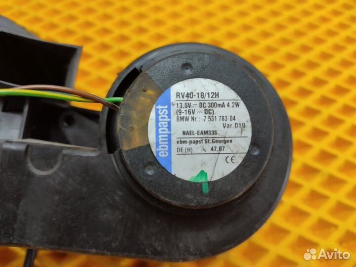 Вентилятор эбу Bmw 5 E60 2.5 N52 2008