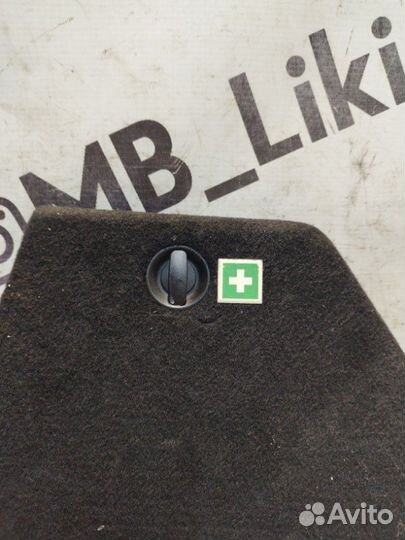 Крышка обшивка багажника левая Mercedes Gl X164