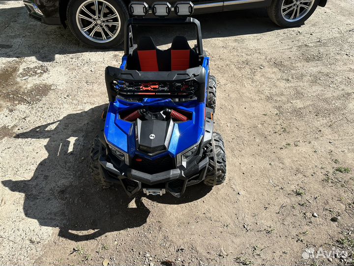 Детская машина на аккумуляторе с пультом