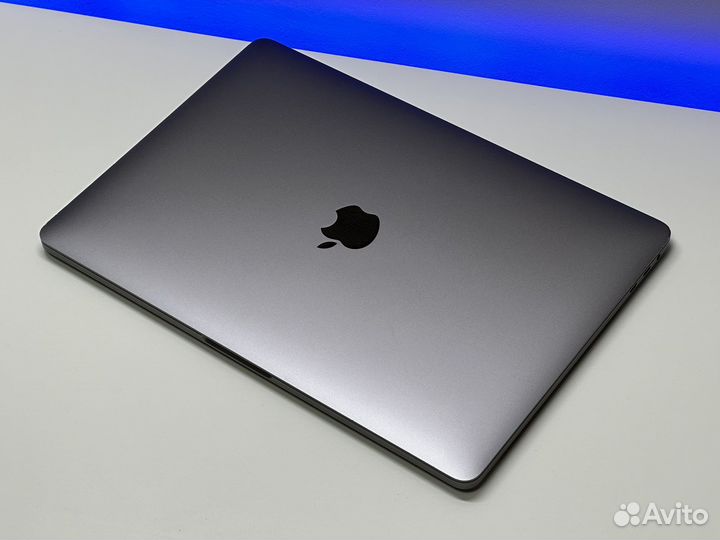 MacBook Pro 13 2018 i5 2.3/16/256