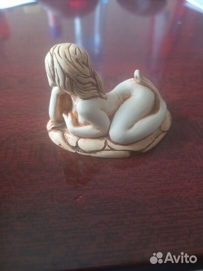 Нэцкэ Нинге