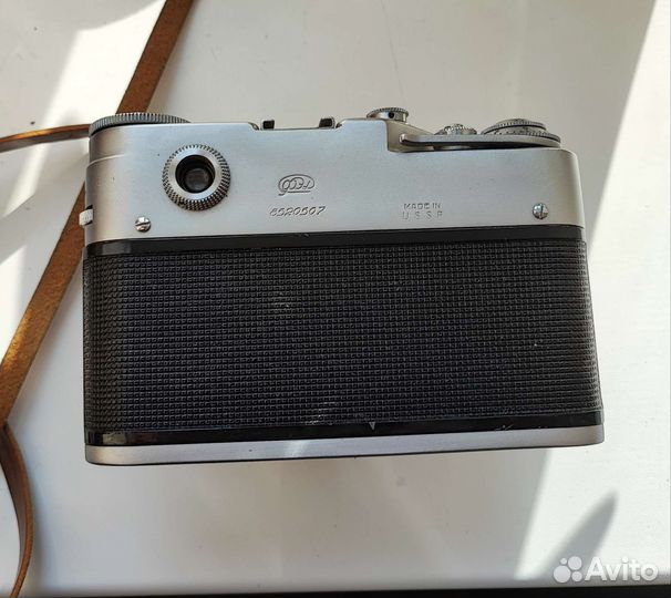 Плёночный фотоаппарат фэд-4